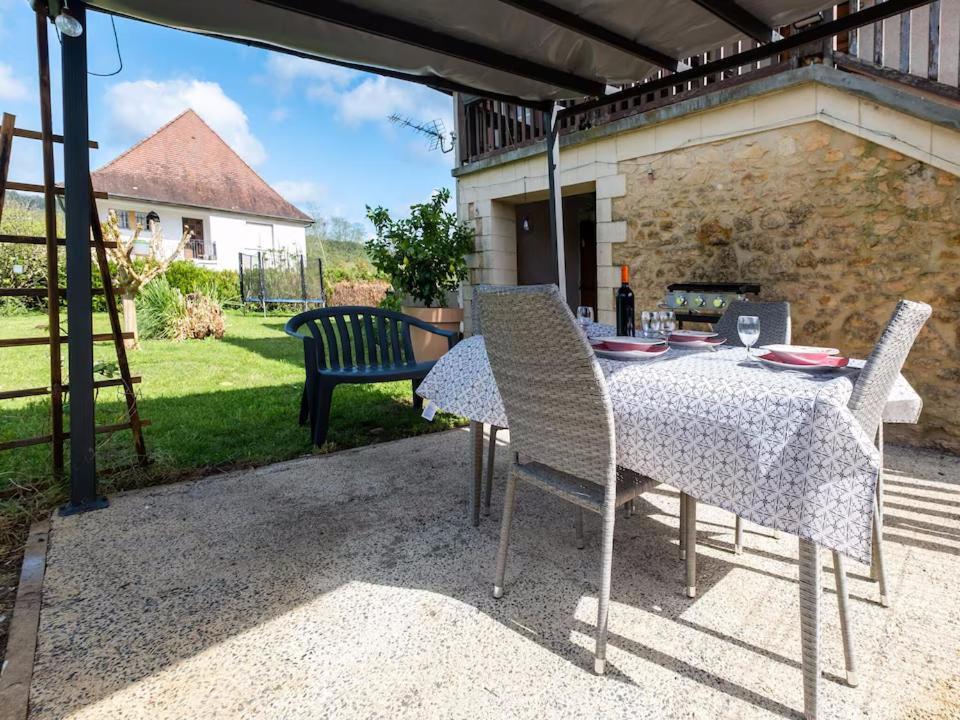 Gite De La Croix Saint-Leon-sur-Vezere Eksteriør bilde